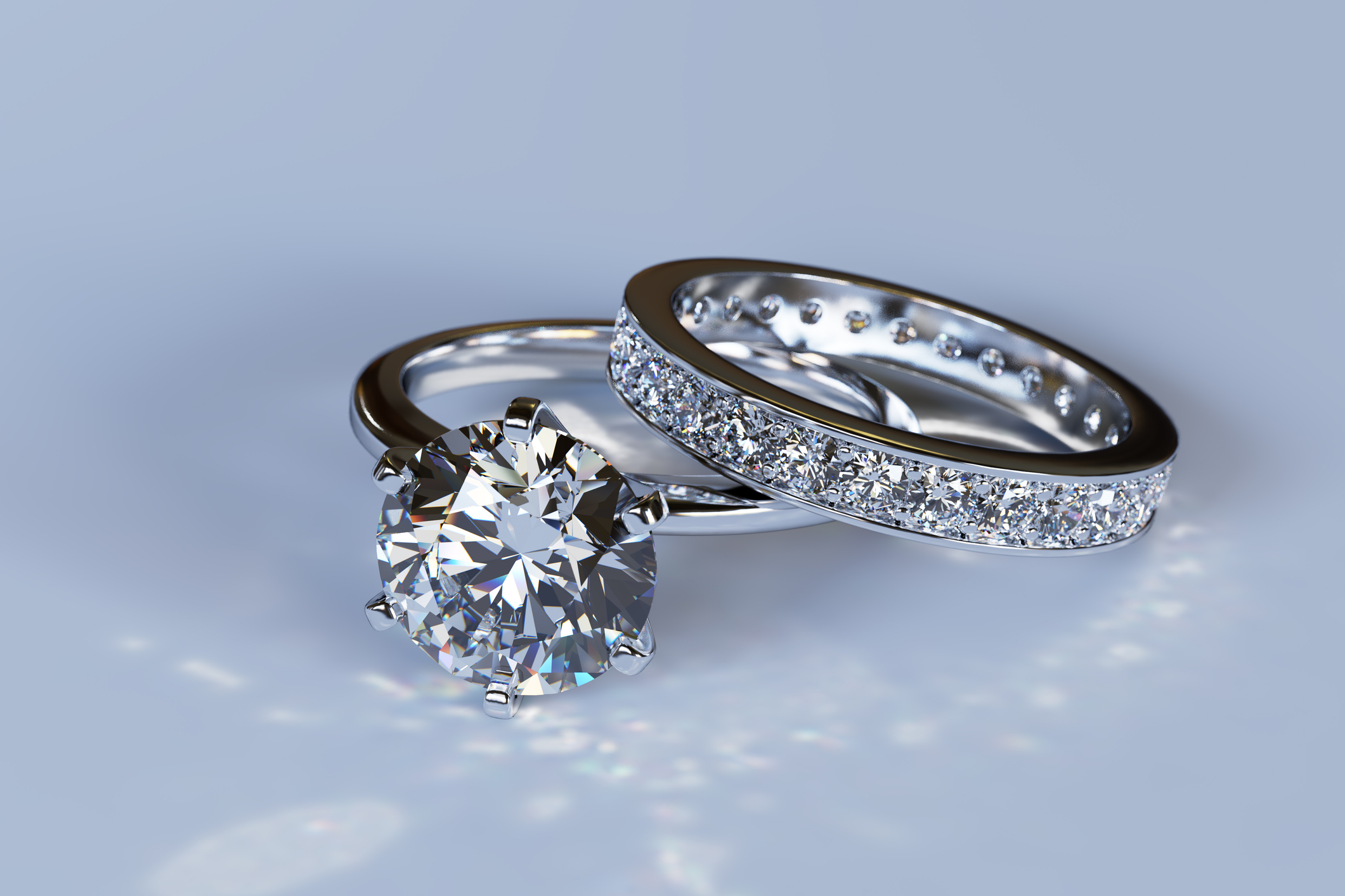 Diamond engagement ring and diamond wedding band